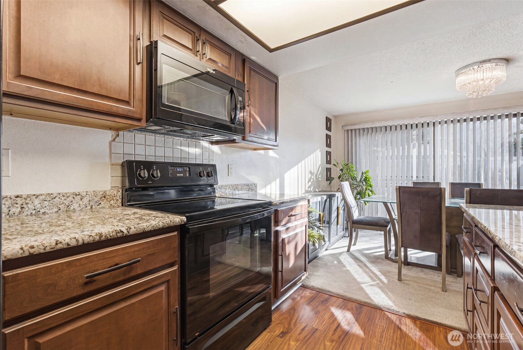 2901 27th Place Property Photo 14
