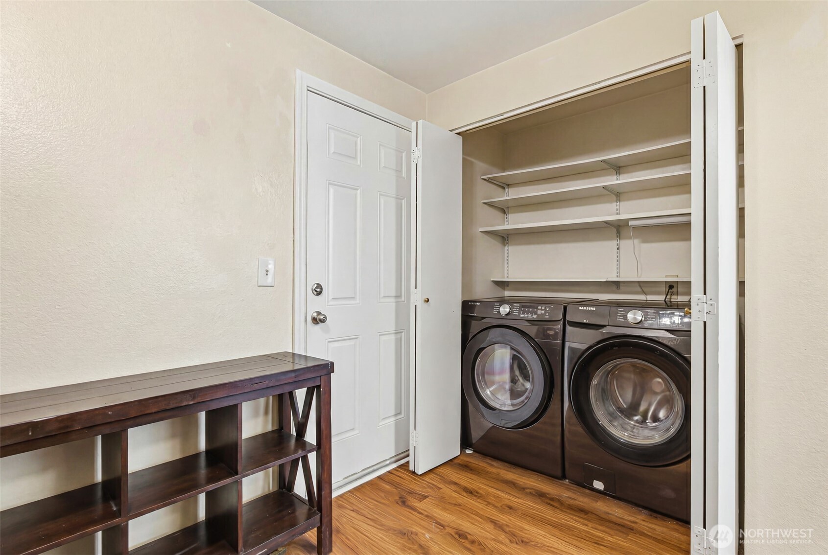 2901 27th Place Property Photo 16