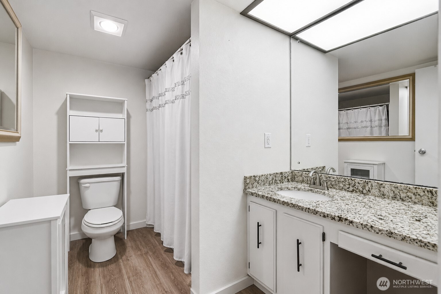 2901 27th Place Property Photo 27