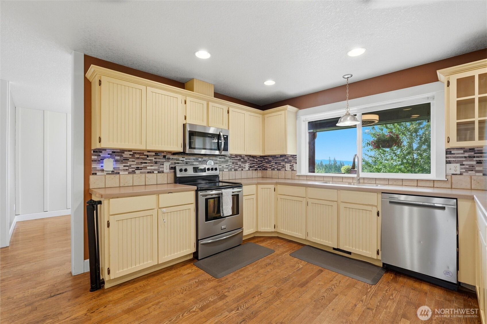 21013 Ne 273rd Street Property Photo 4