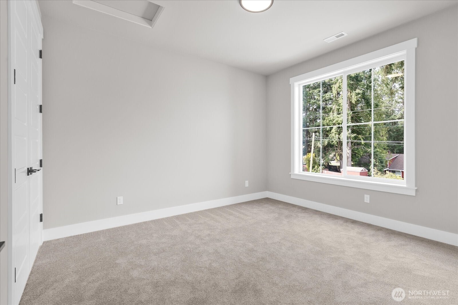 3502 Alaska Road A Property Photo 32
