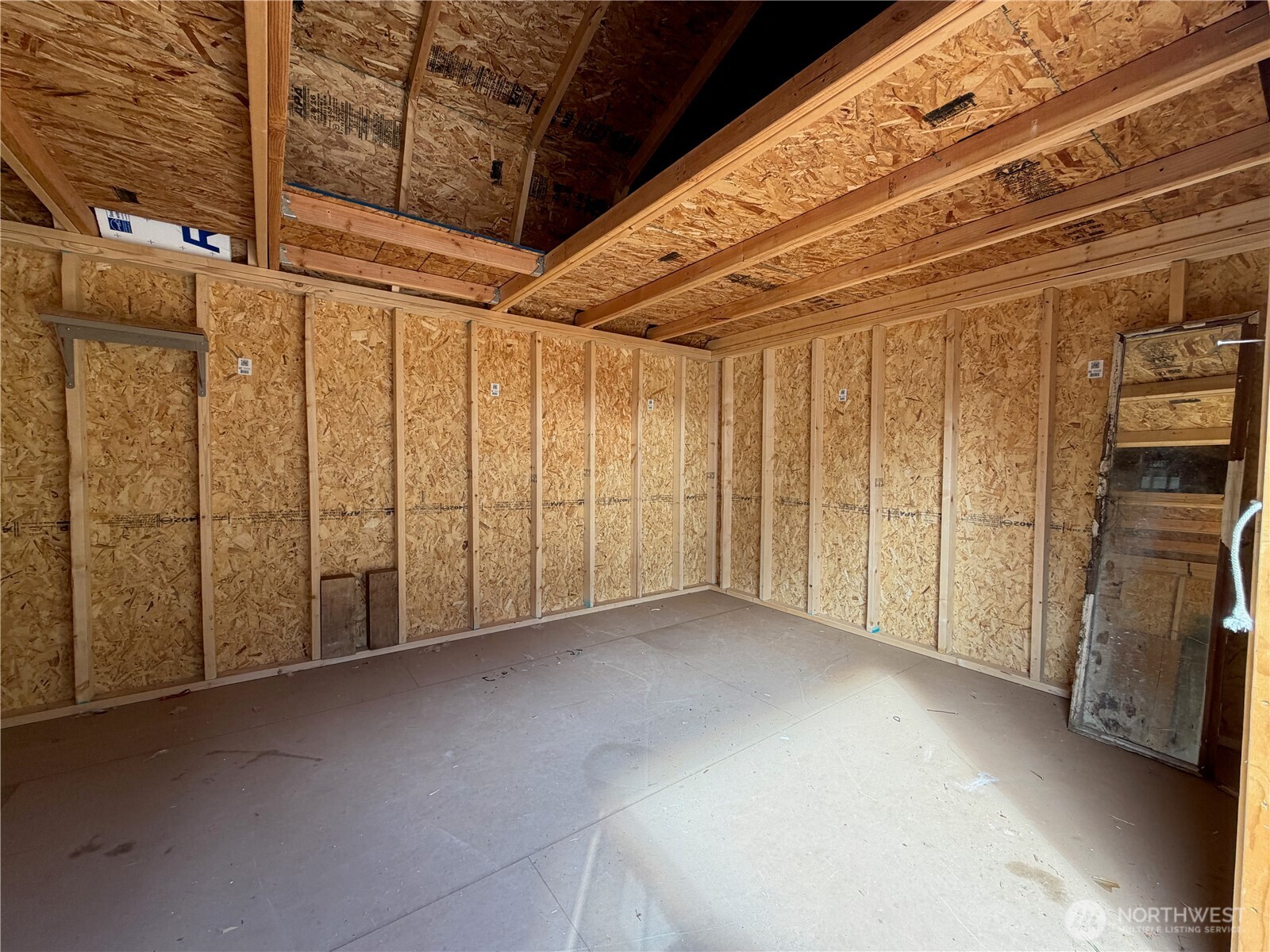 261 Prairie Lane Property Photo 14