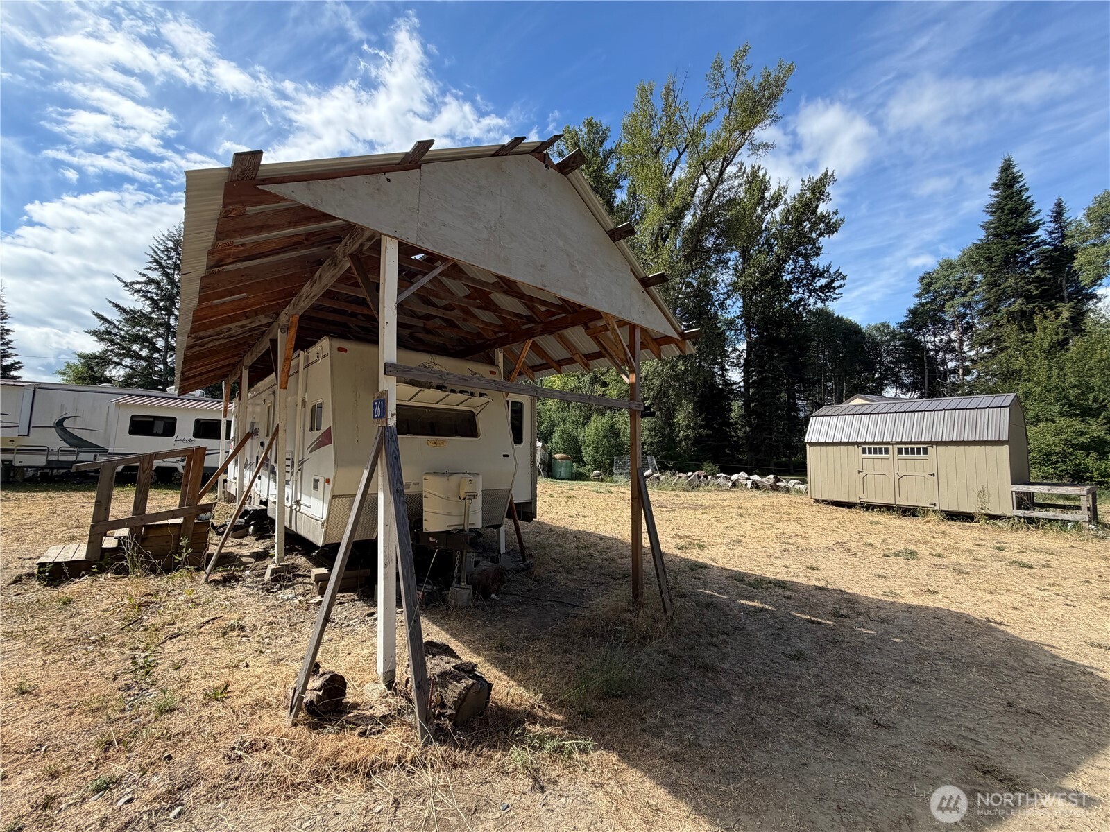 261 Prairie Lane Property Photo 23