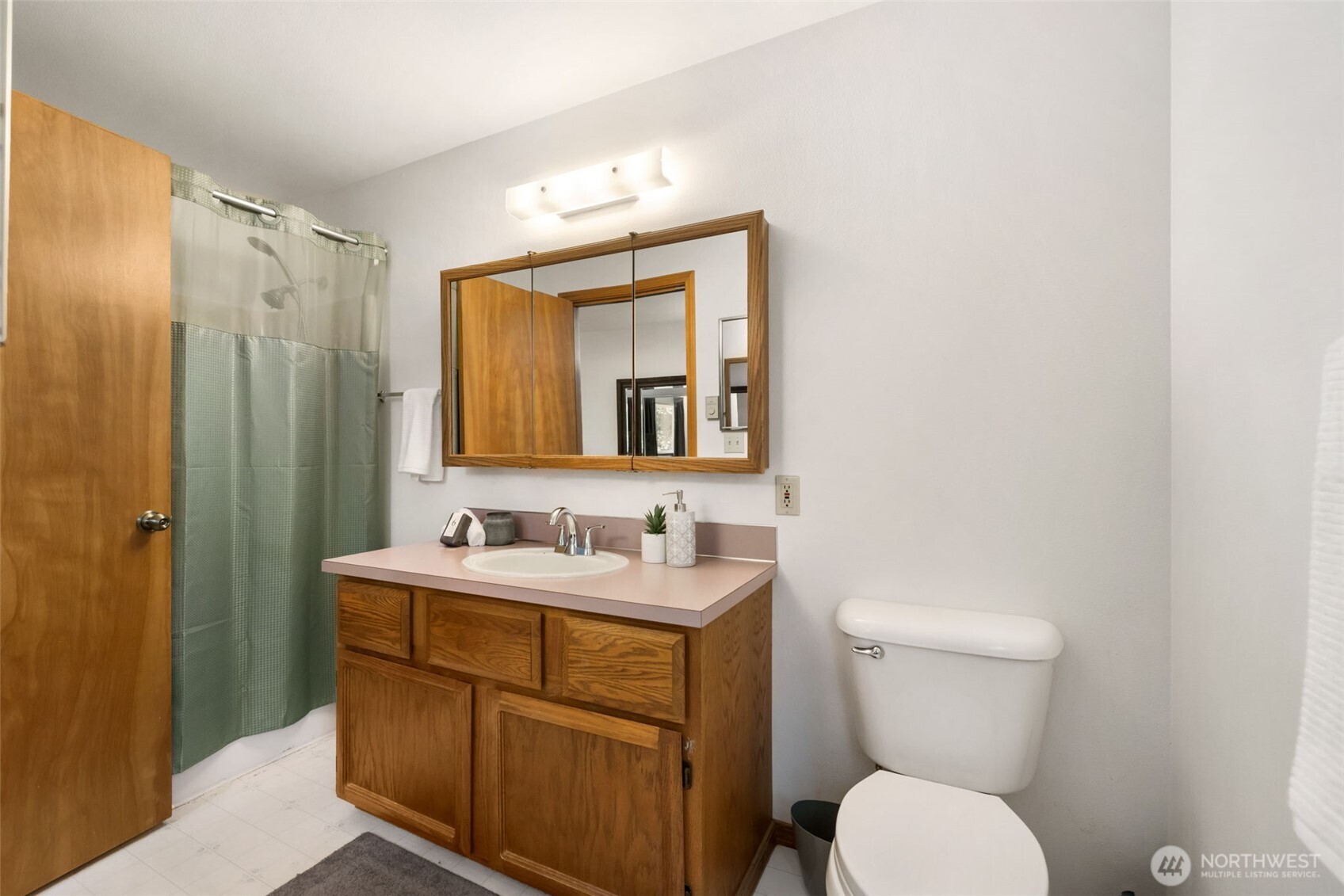 21 Ne Admiral Drive Property Photo 18