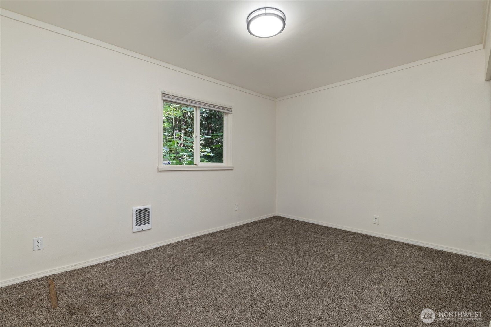 2461 W Deegan Road Property Photo 8
