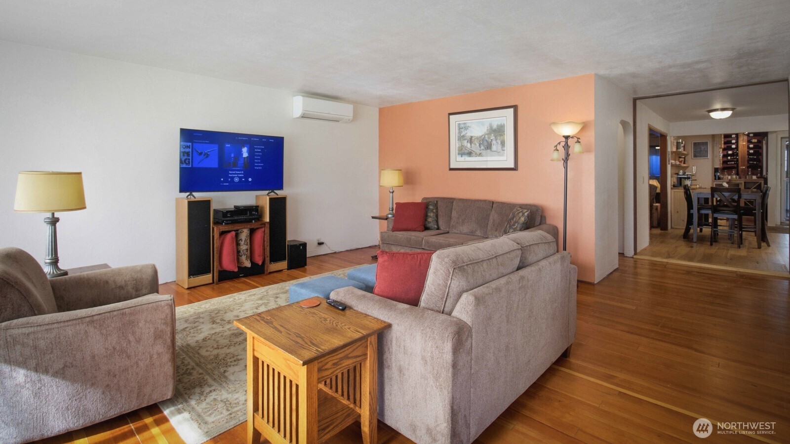 298 4th Street Street Property Photo 16