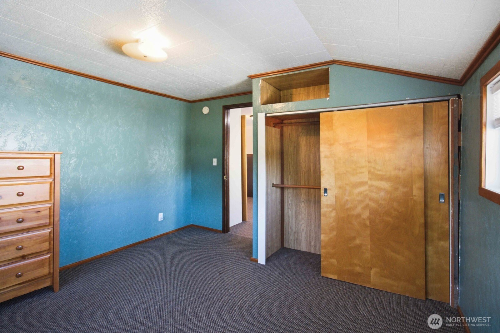298 4th Street Street Property Photo 33