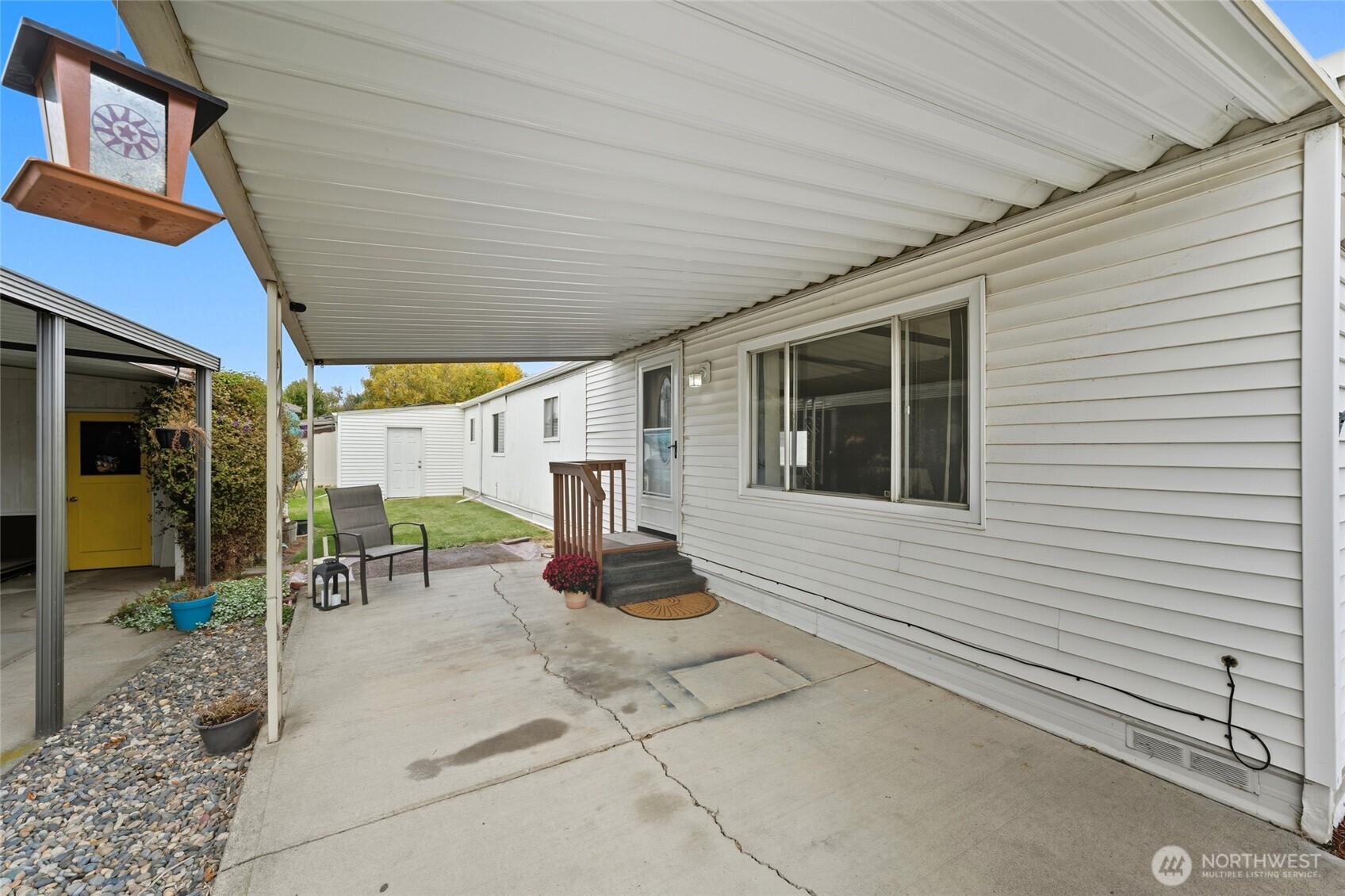 1031 Se Scenic View Drive Property Photo 4