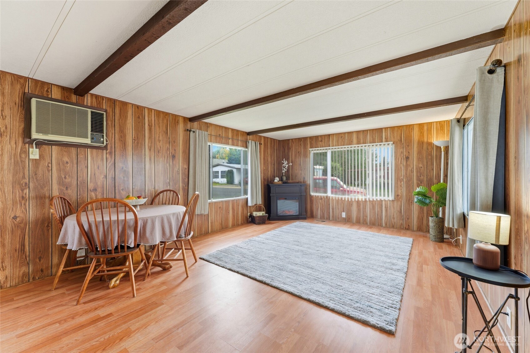 1031 Se Scenic View Drive Property Photo 5