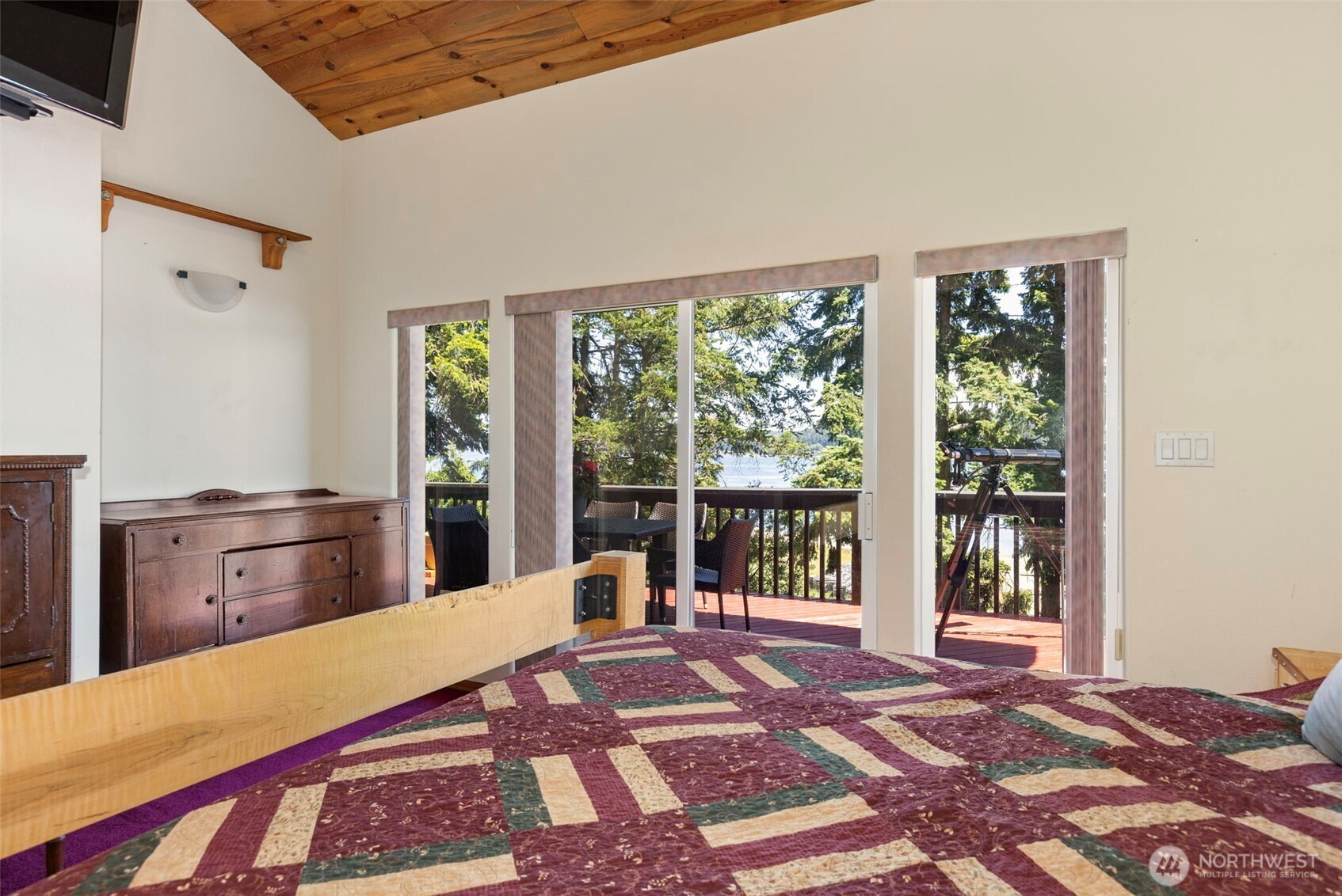 9942 Misery Point Road Property Photo 16