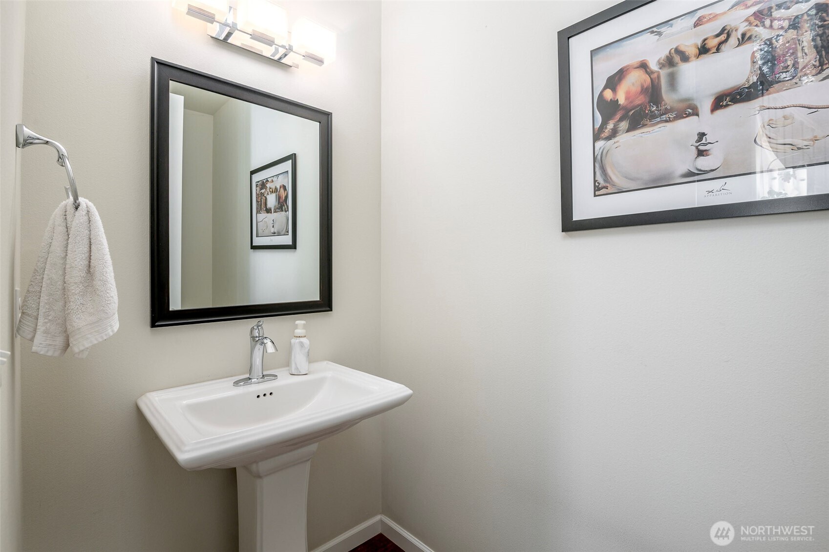 18930 179th Place Property Photo 6