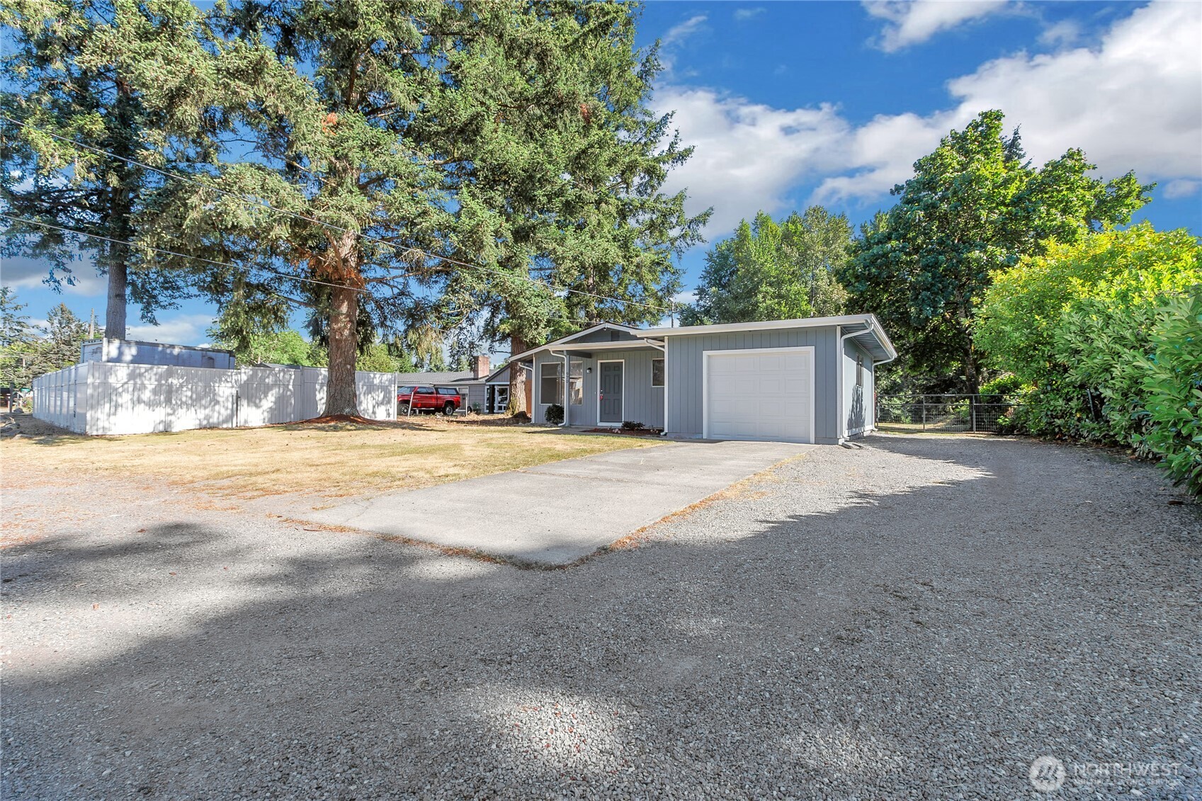 970 Johns Road Property Photo 3