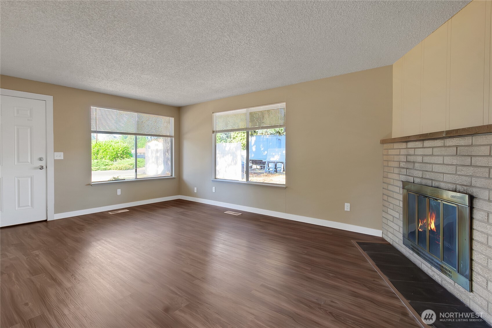 970 Johns Road Property Photo 8