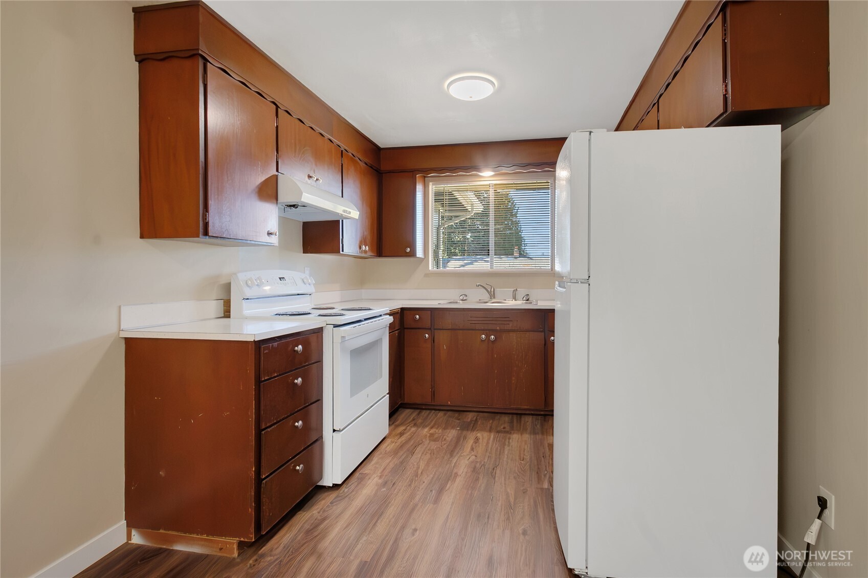 970 Johns Road Property Photo 11
