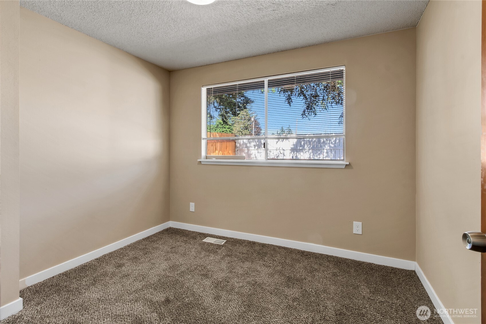 970 Johns Road Property Photo 16