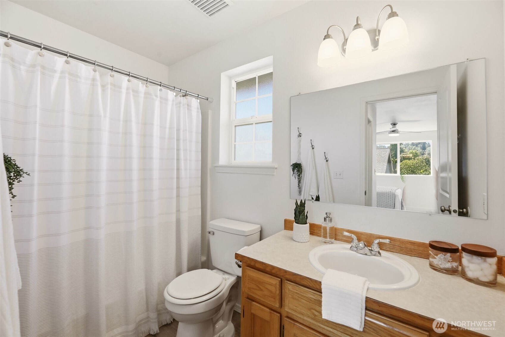 1004 Wildwood Street Property Photo 31