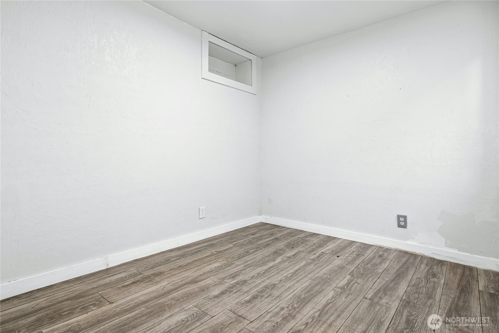 9520 2nd Avenue Property Photo 19
