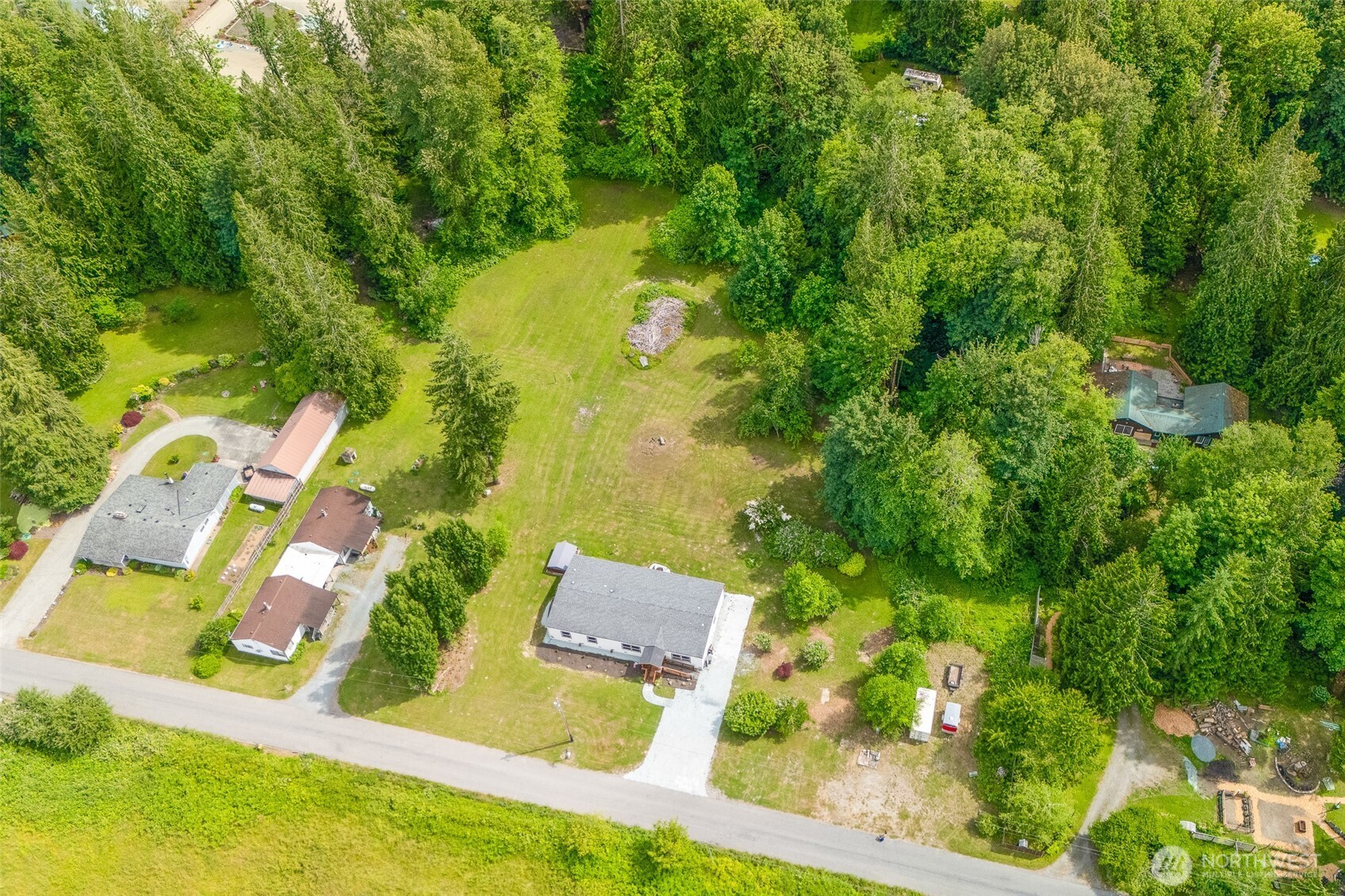 44184 Grassmere Road Property Photo 35
