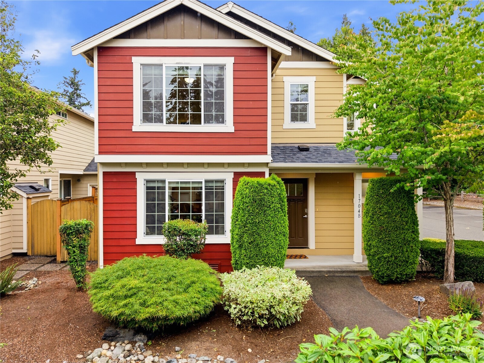 1704 156th Place B Property Photo 2