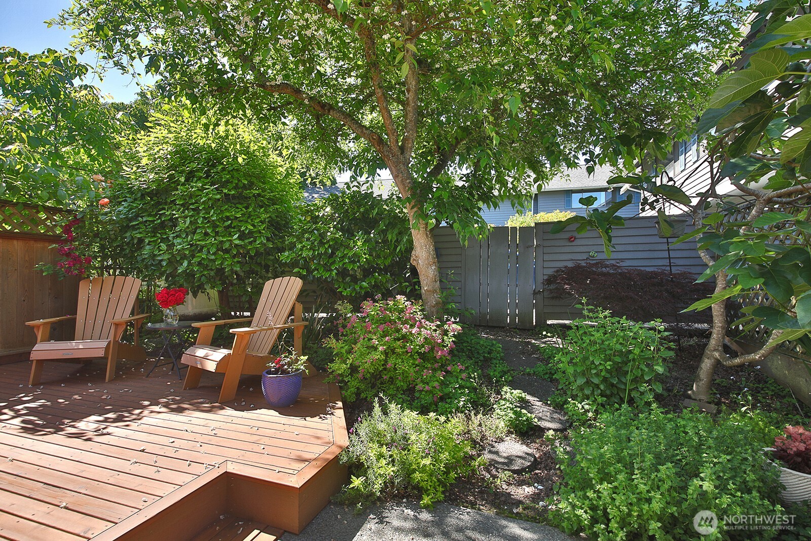 137 4th Street A2 Property Photo 1