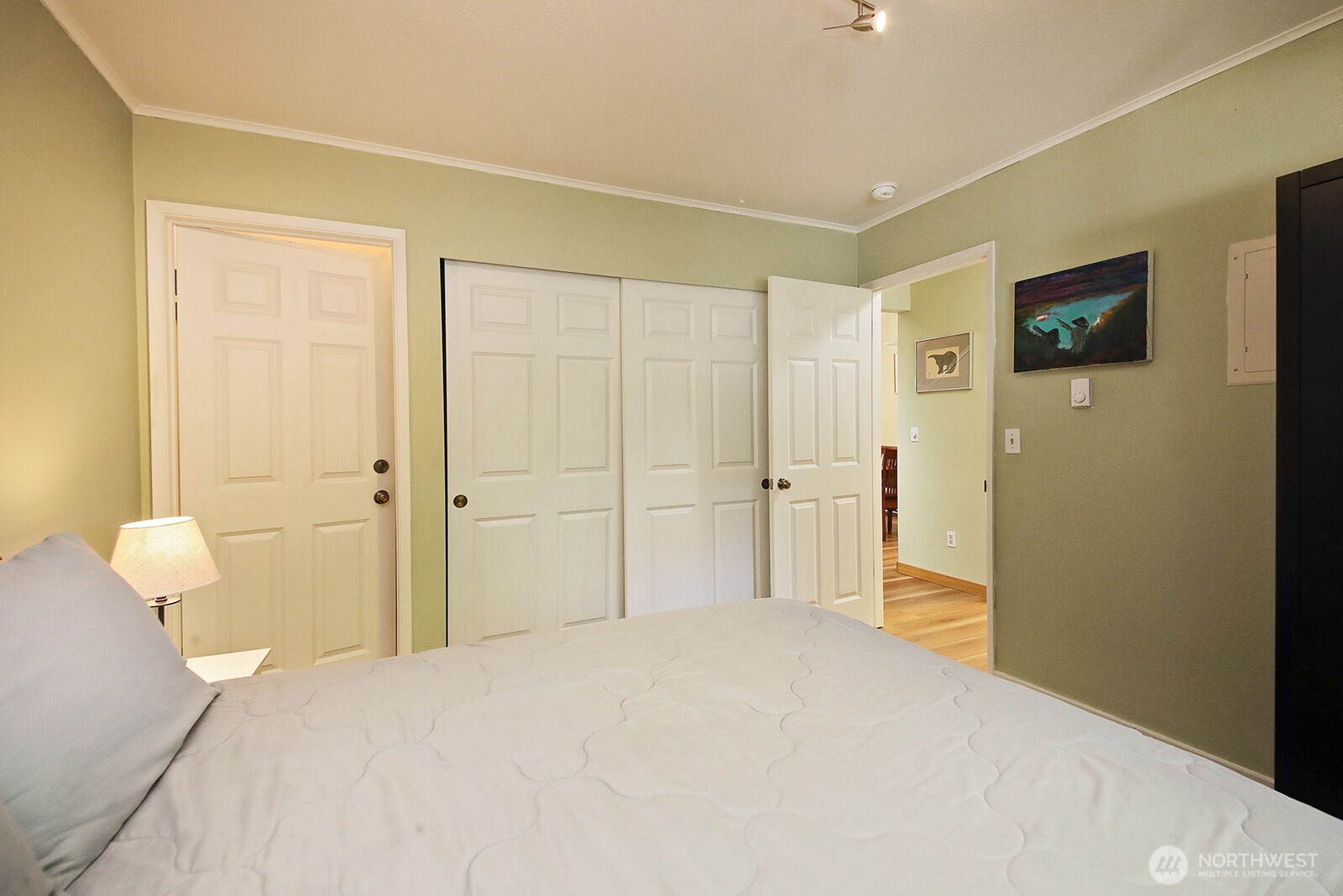 137 4th Street A2 Property Photo 6