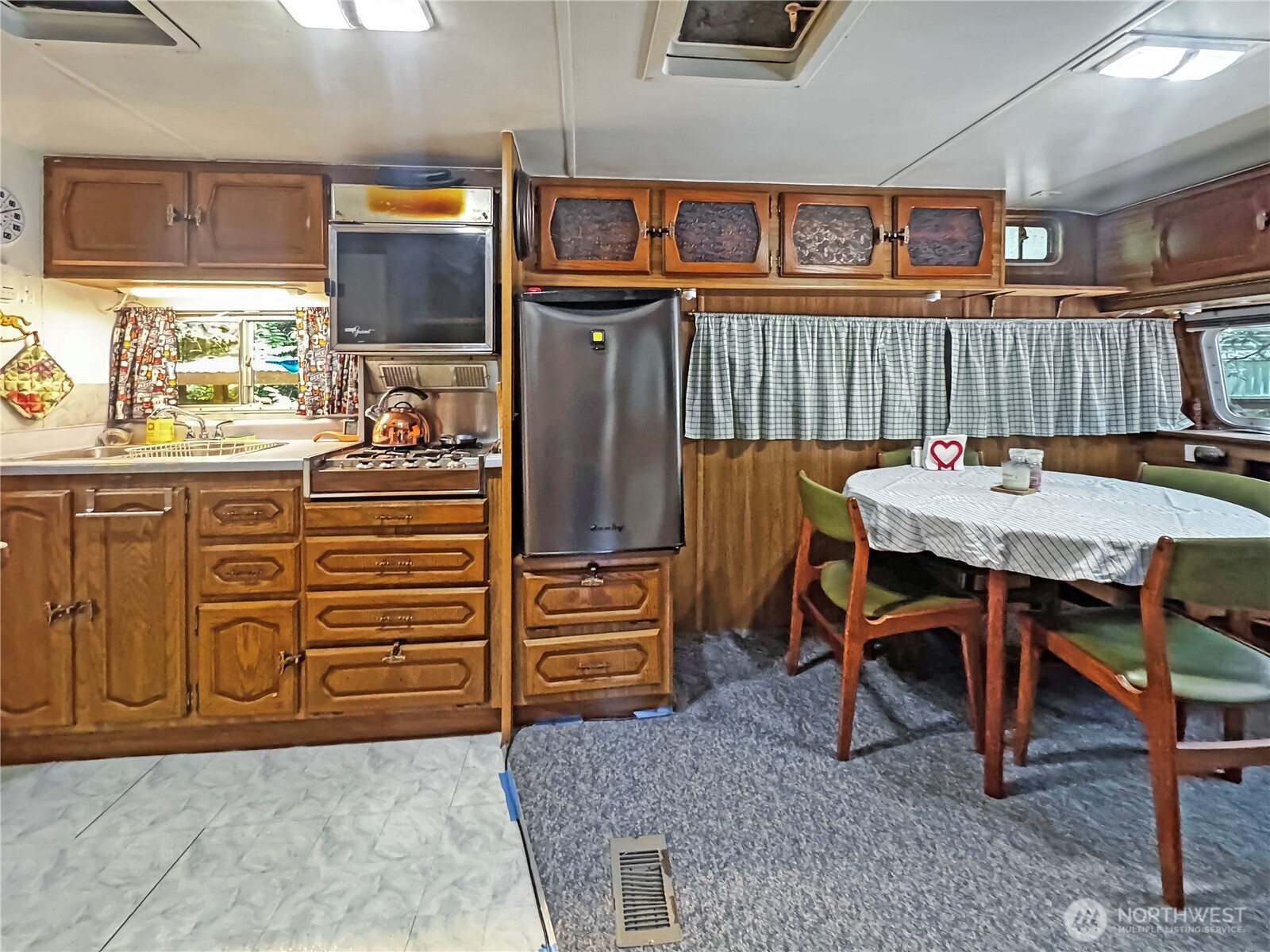 92 1 Goldrush Road Property Photo 10