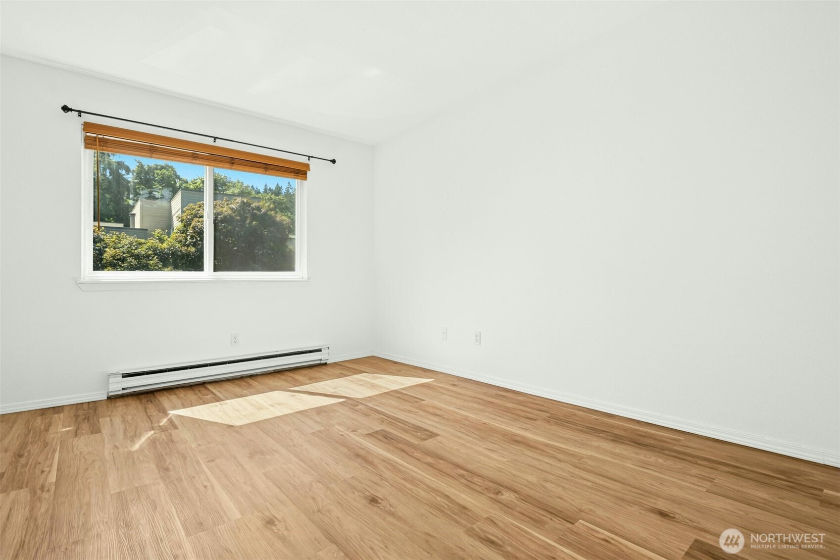 5844 Ne 75th Street A302 Property Photo 16