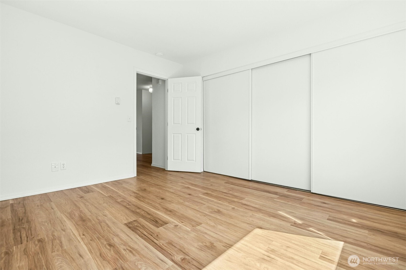 5844 Ne 75th Street A302 Property Photo 17