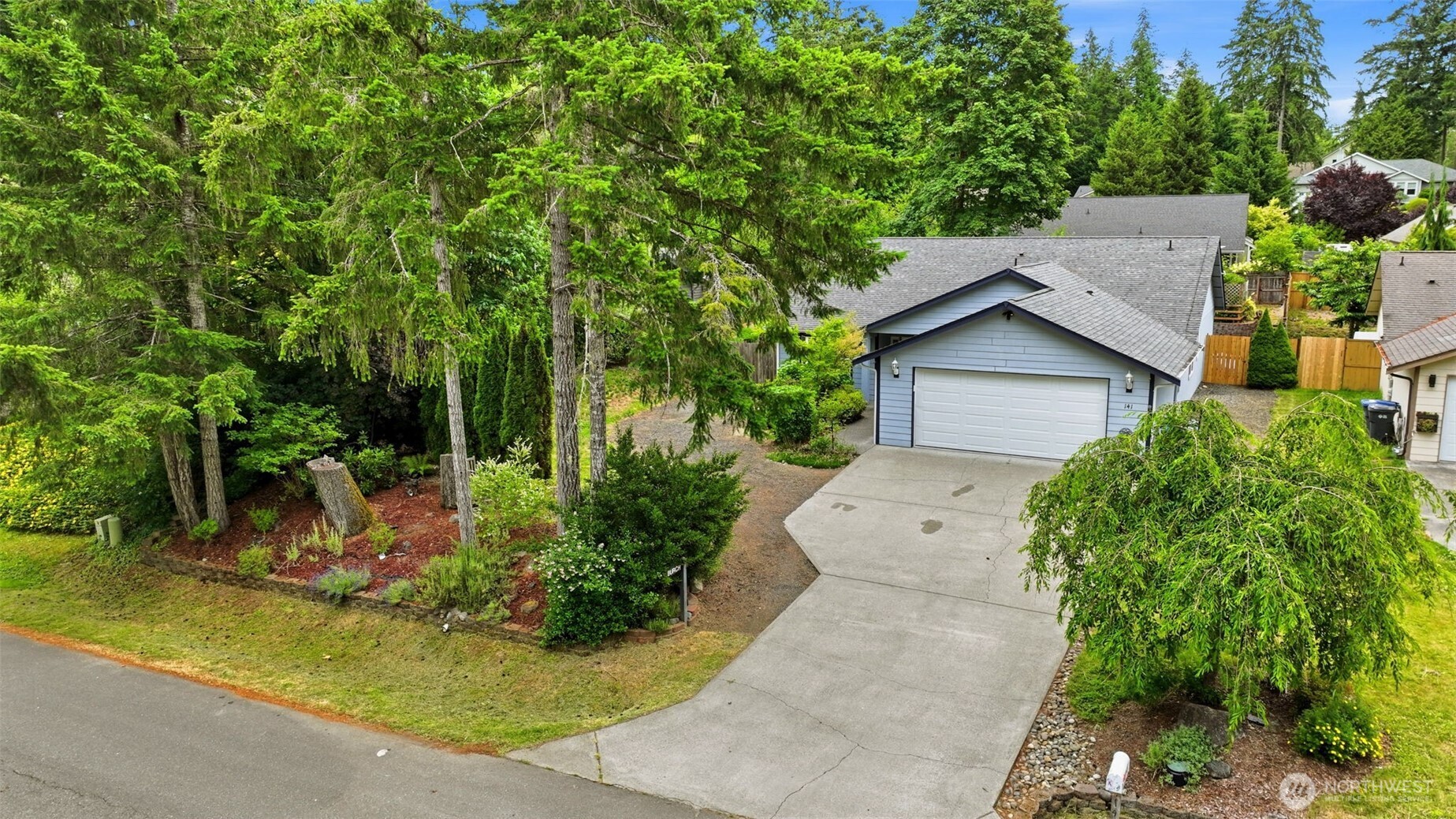 141 E Village View Drive Property Photo 1