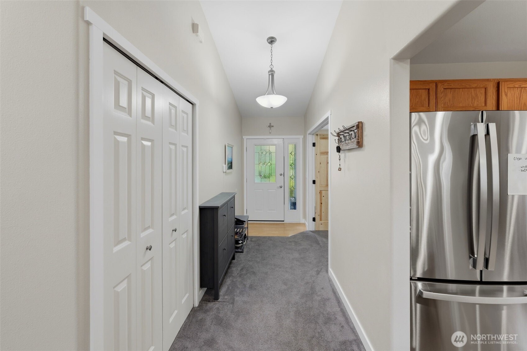 141 E Village View Drive Property Photo 8