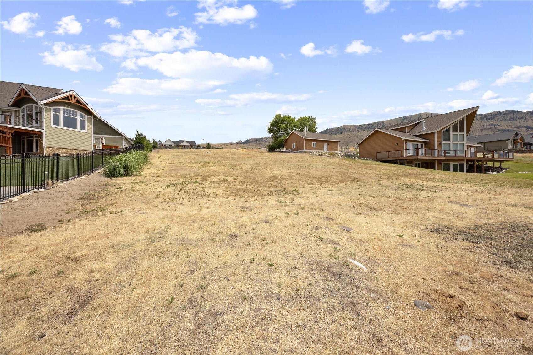 27 N Shore Drive Property Photo 15