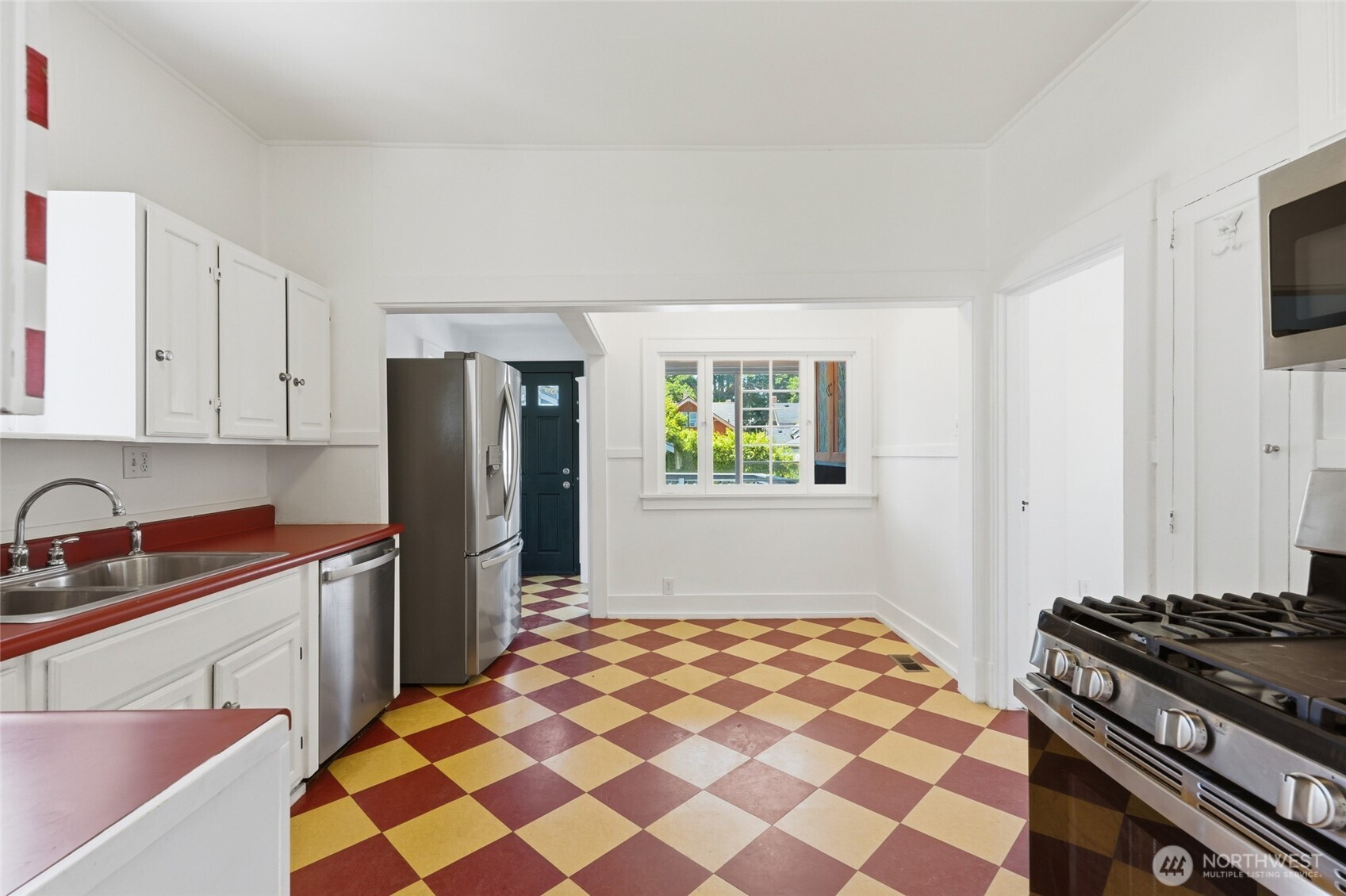 2312 Baker Avenue Property Photo 10