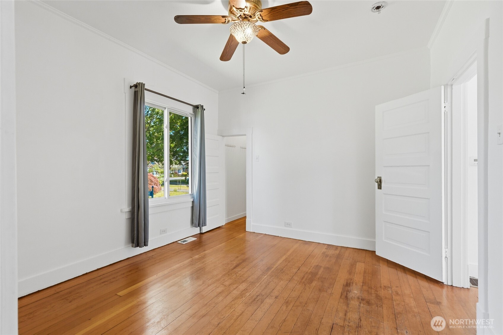 2312 Baker Avenue Property Photo 12