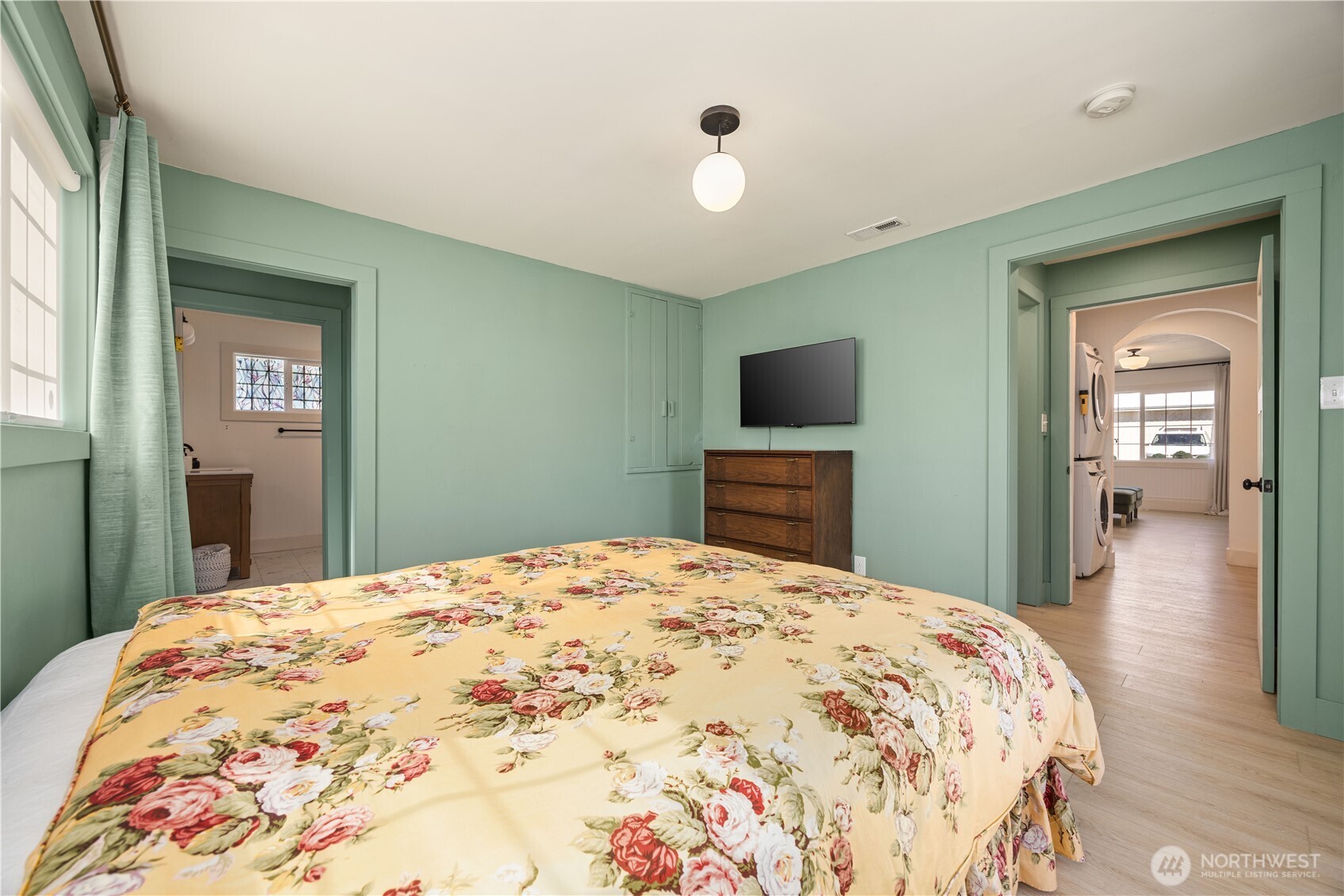 123 Chris Street Property Photo 15