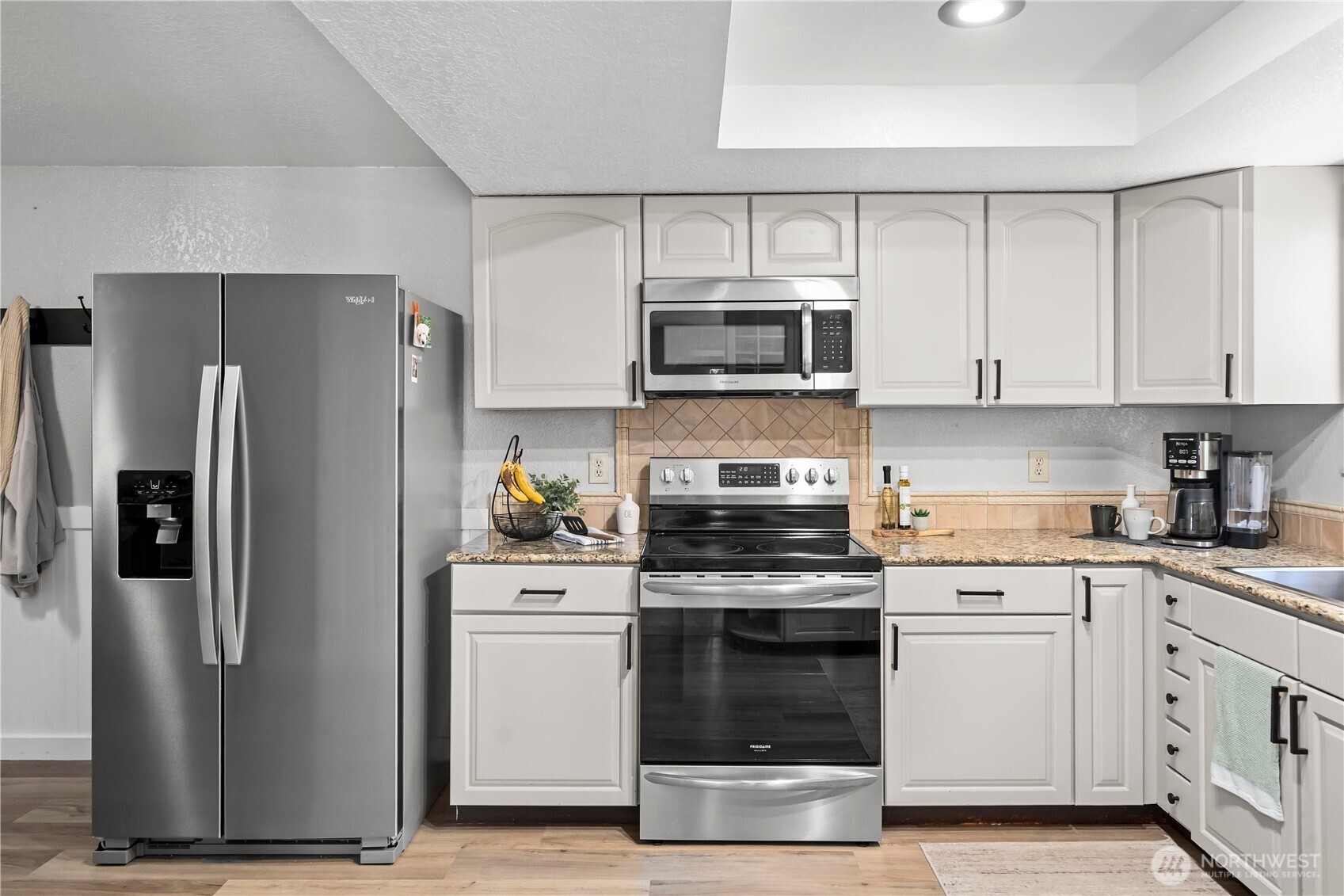 2505 211th Avenue Property Photo 17