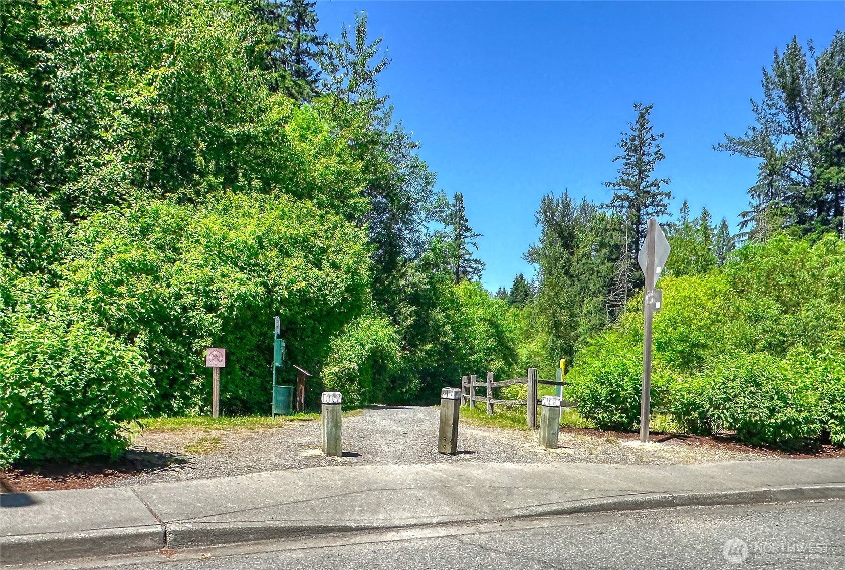 9650 222nd Court Property Photo 35