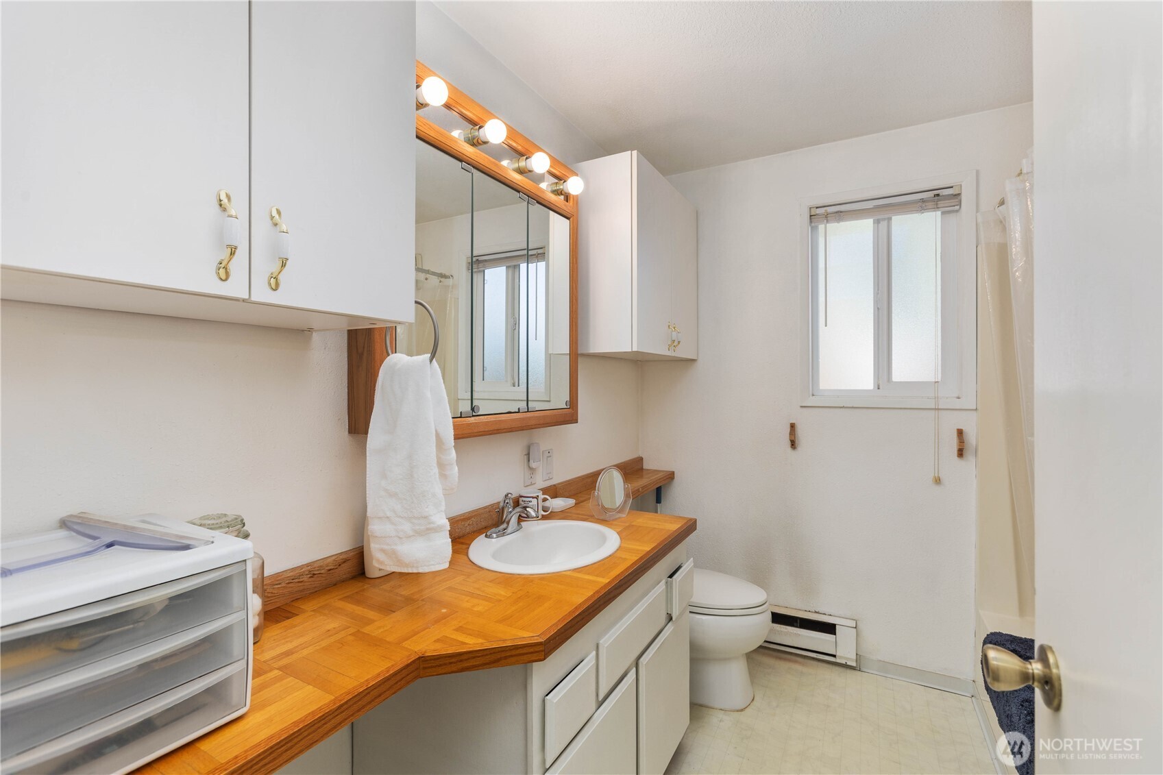 350 Olympic Drive Property Photo 17