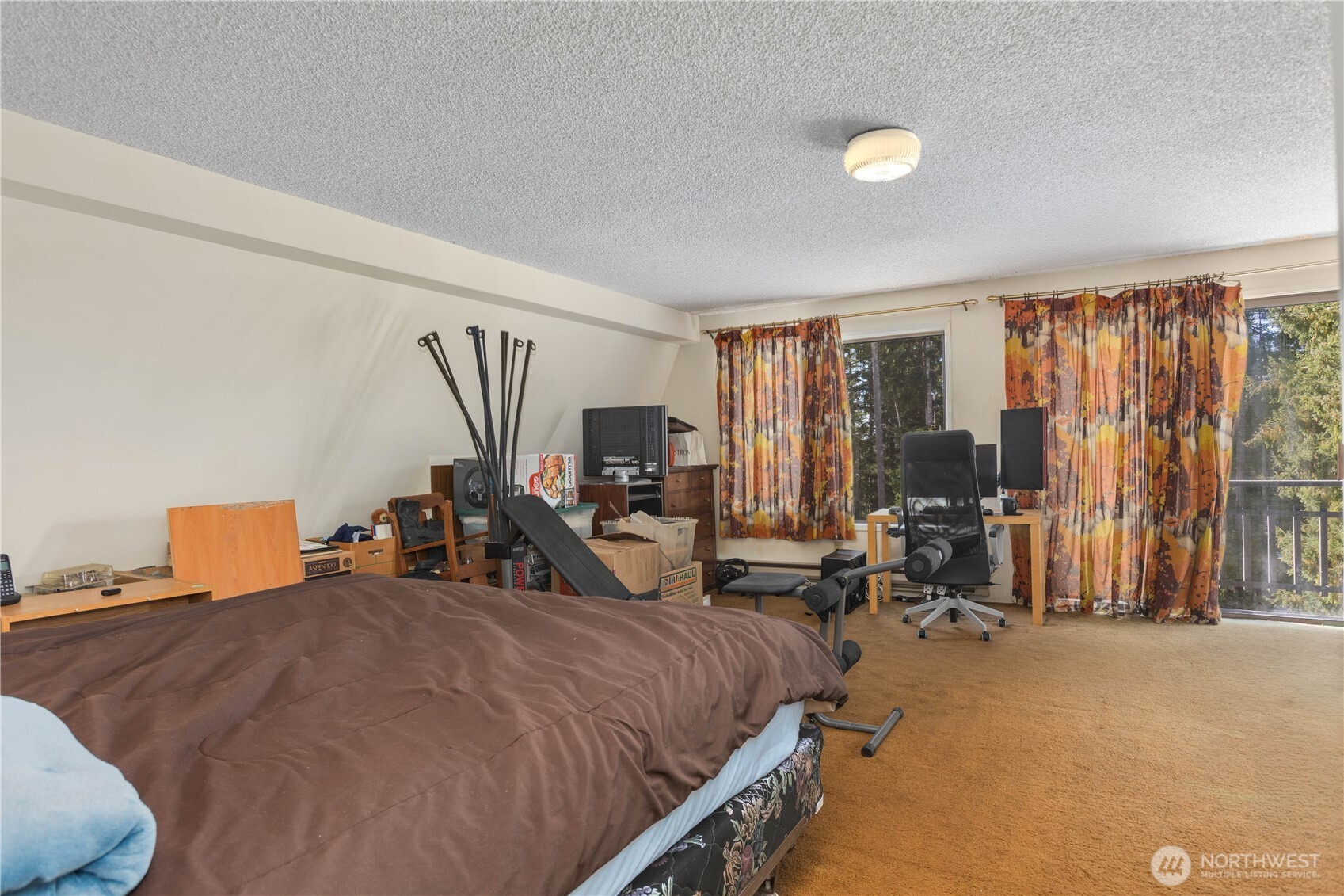 350 Olympic Drive Property Photo 21