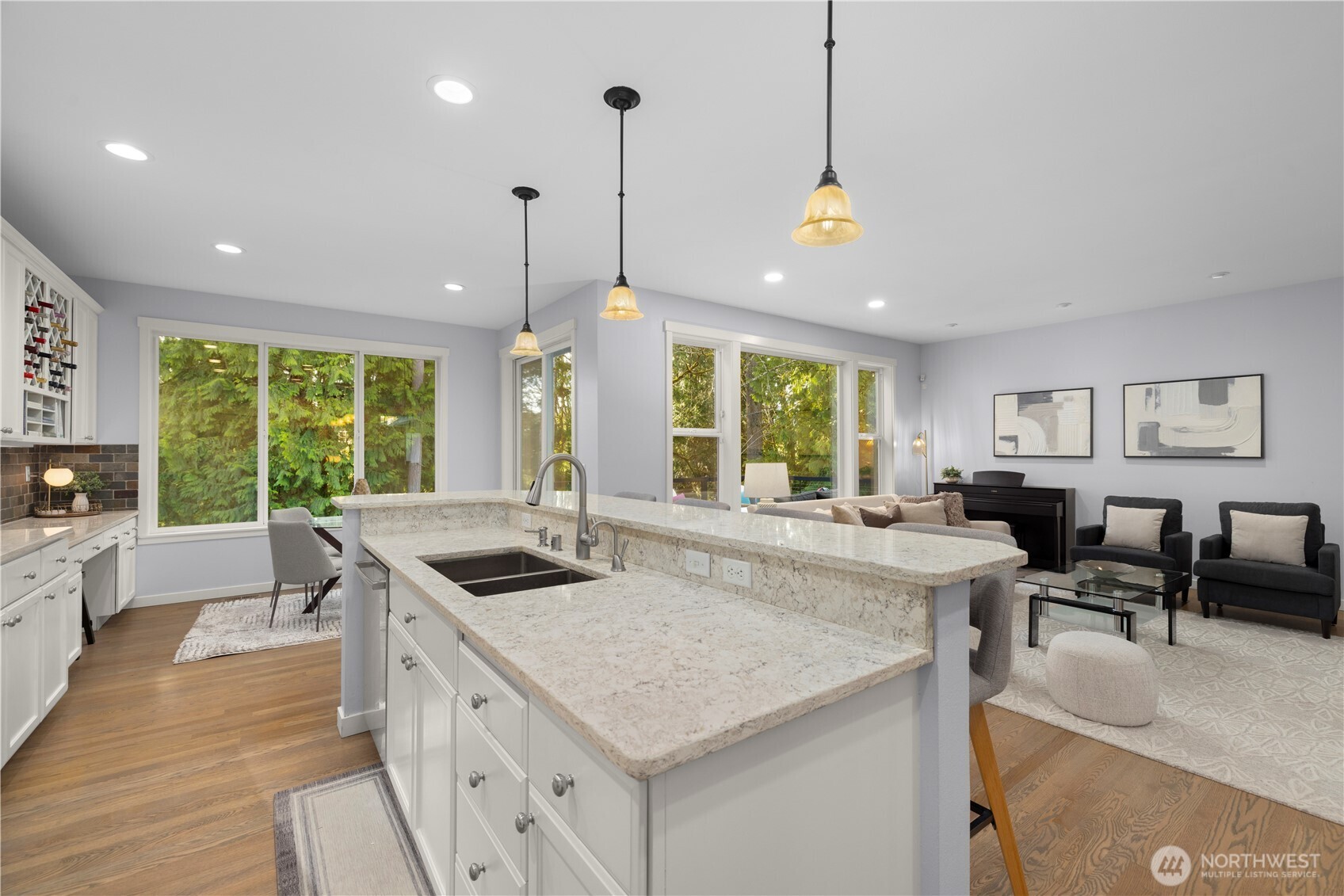 11727 165th Place Property Photo 6