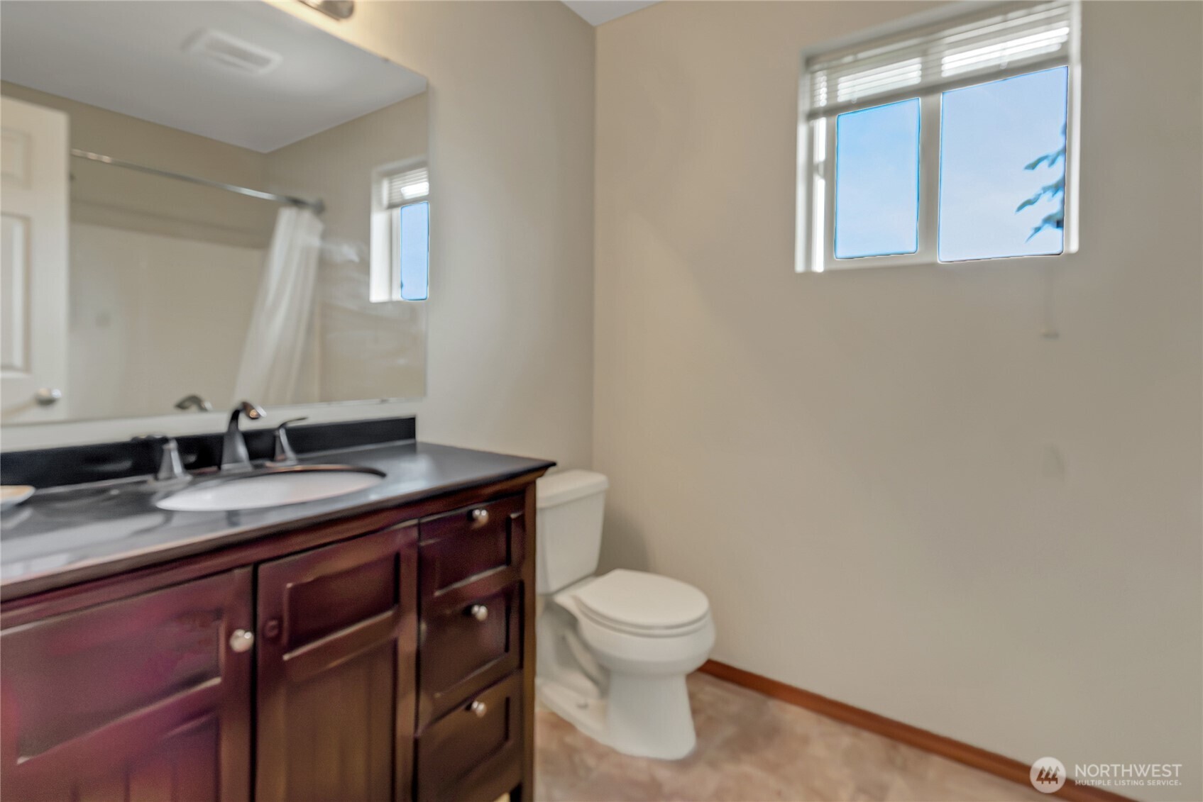 16656 91st Avenue Property Photo 14
