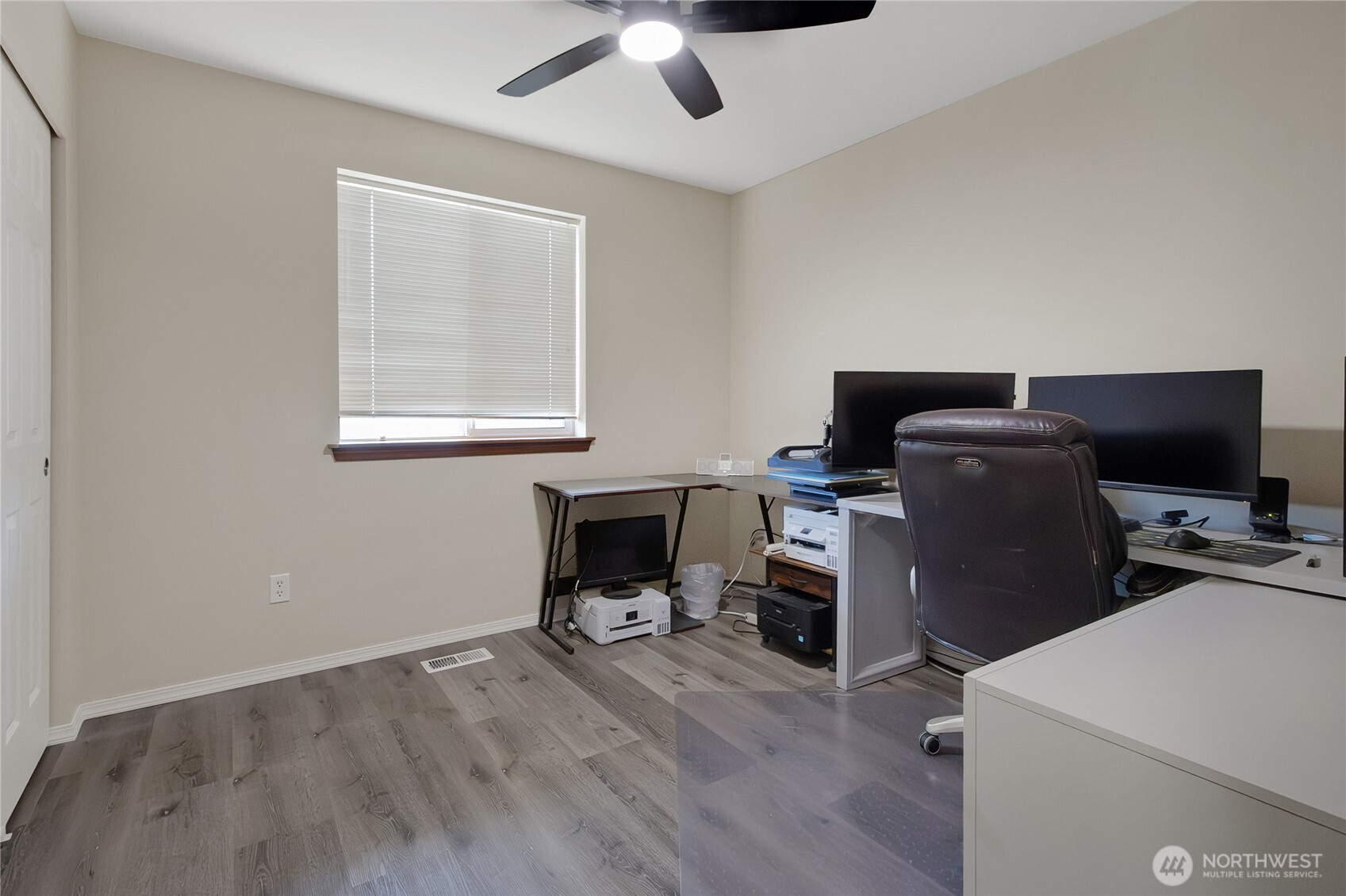 16656 91st Avenue Property Photo 17