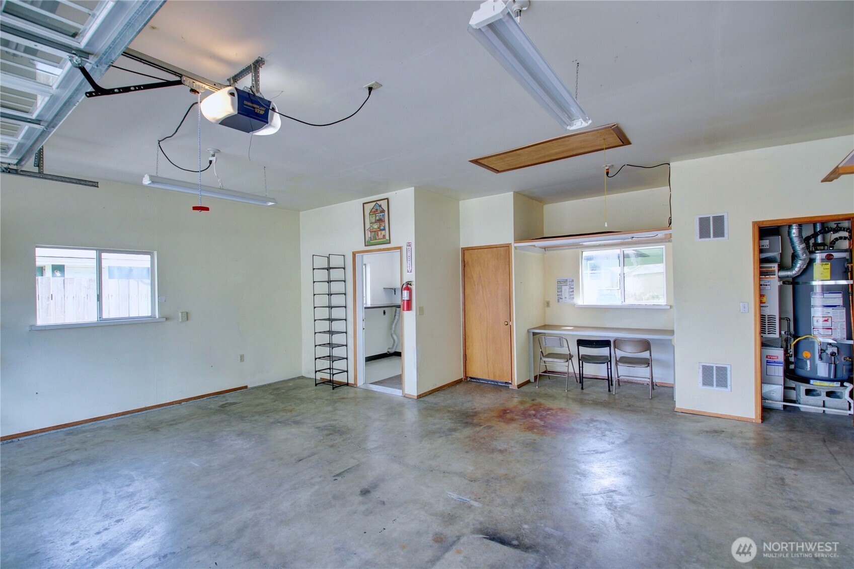 1709 2nd St Property Photo 9