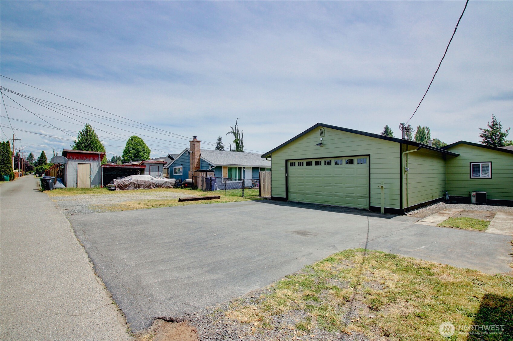 1709 2nd St Property Photo 12