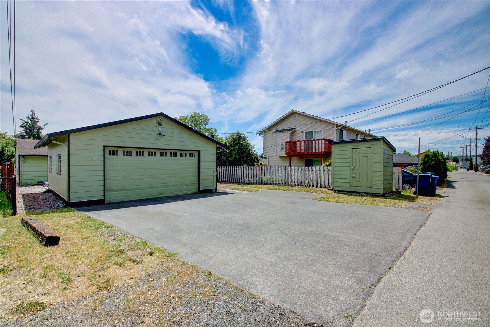 1709 2nd St Property Photo 13