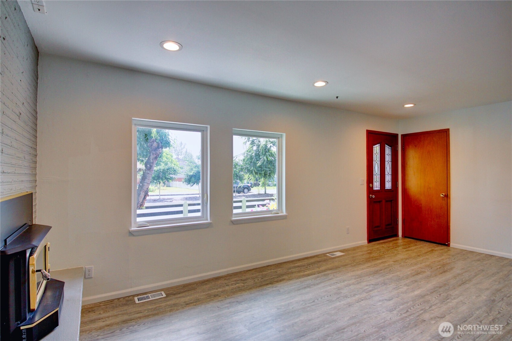 1709 2nd St Property Photo 16