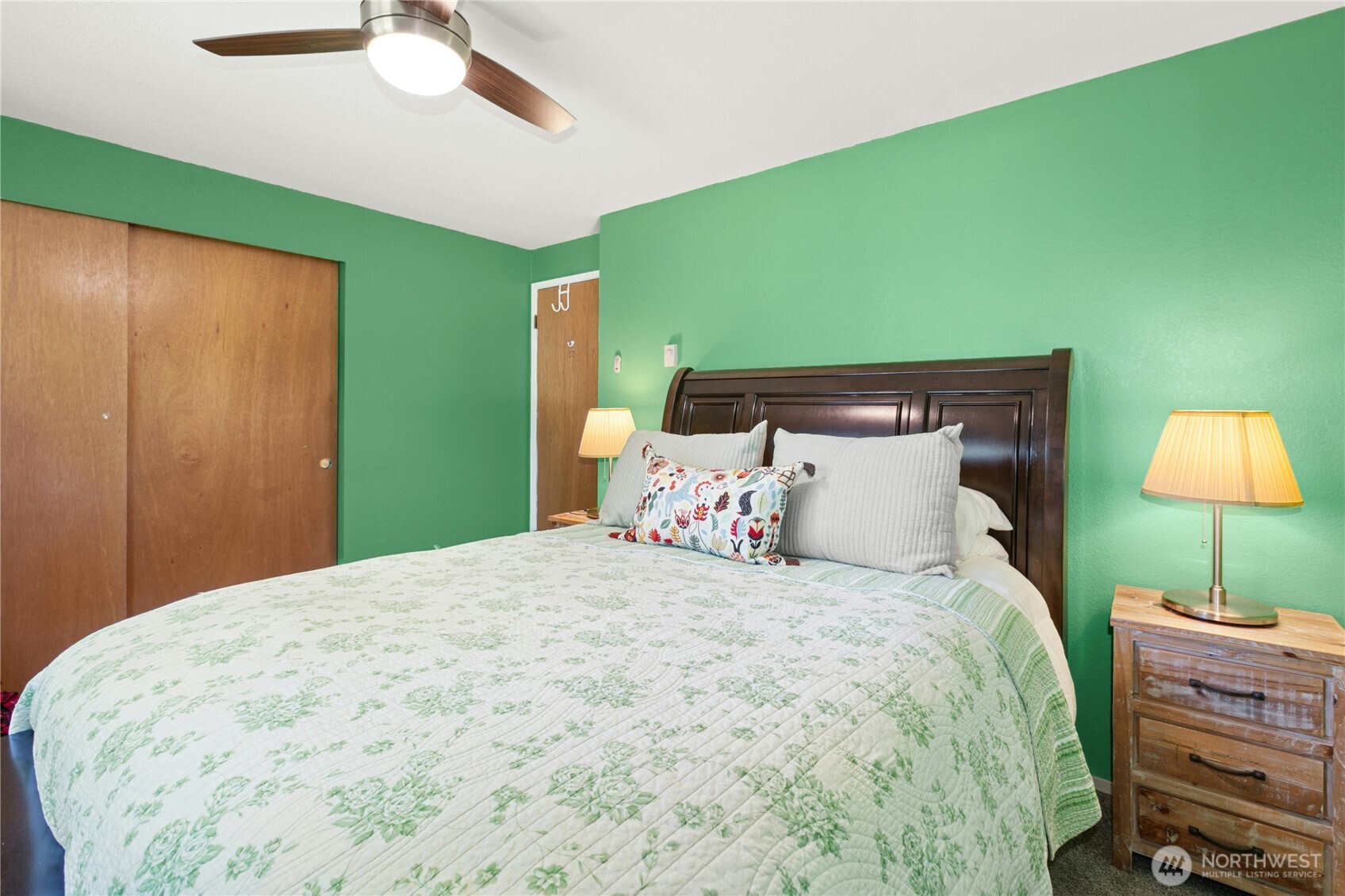 3128 Summit Boulevard Property Photo 21