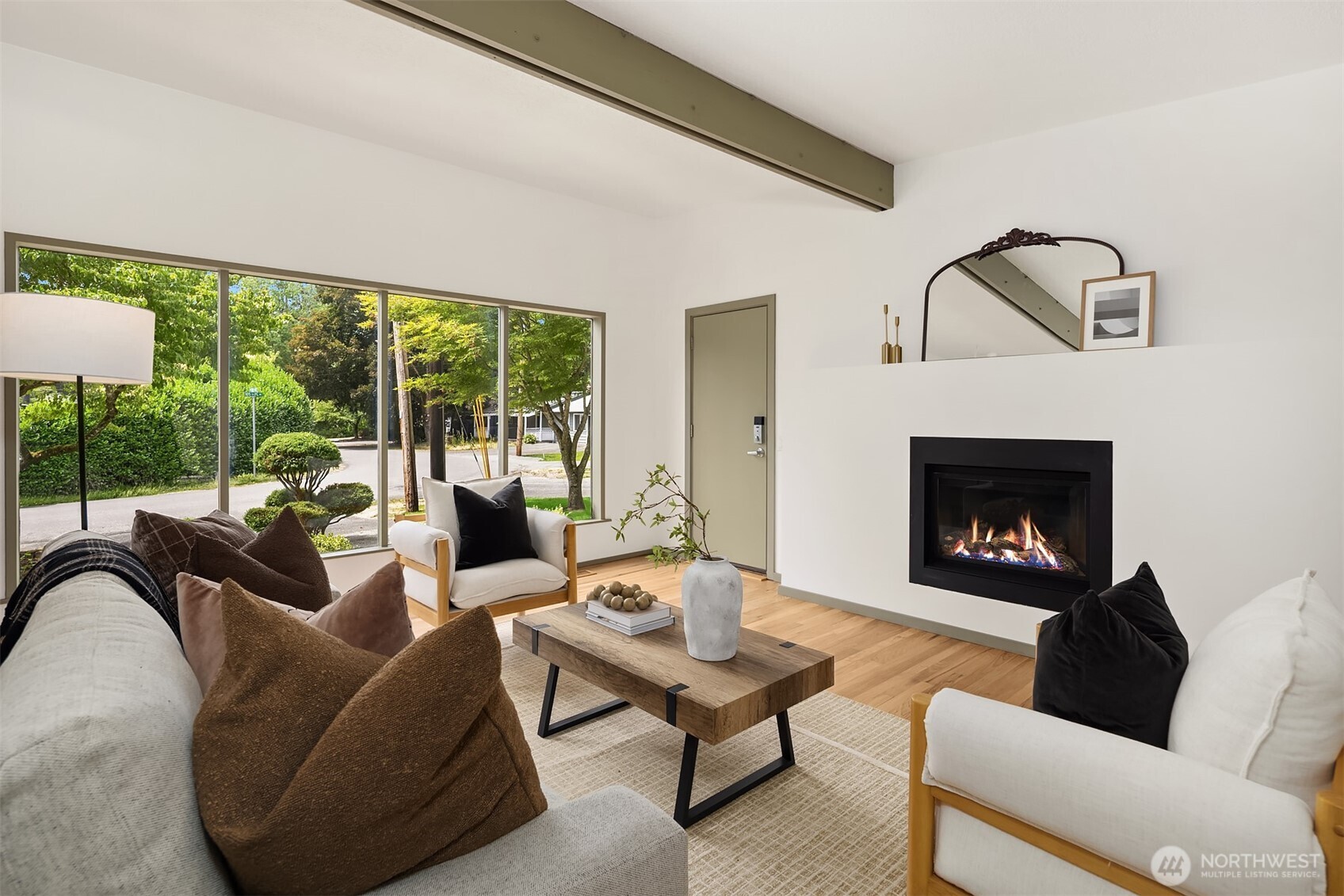 13034 105th Place Property Photo 6