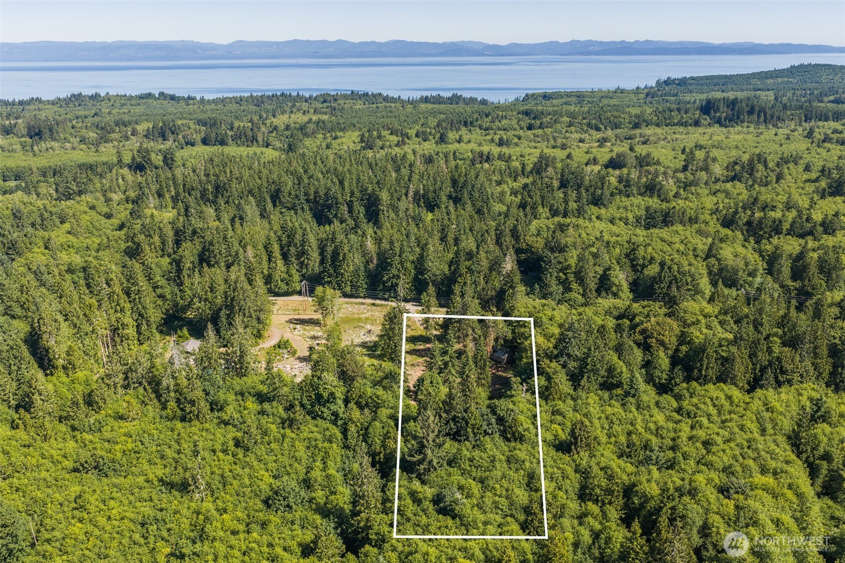 244 Fielding Creek Drive Property Photo 16