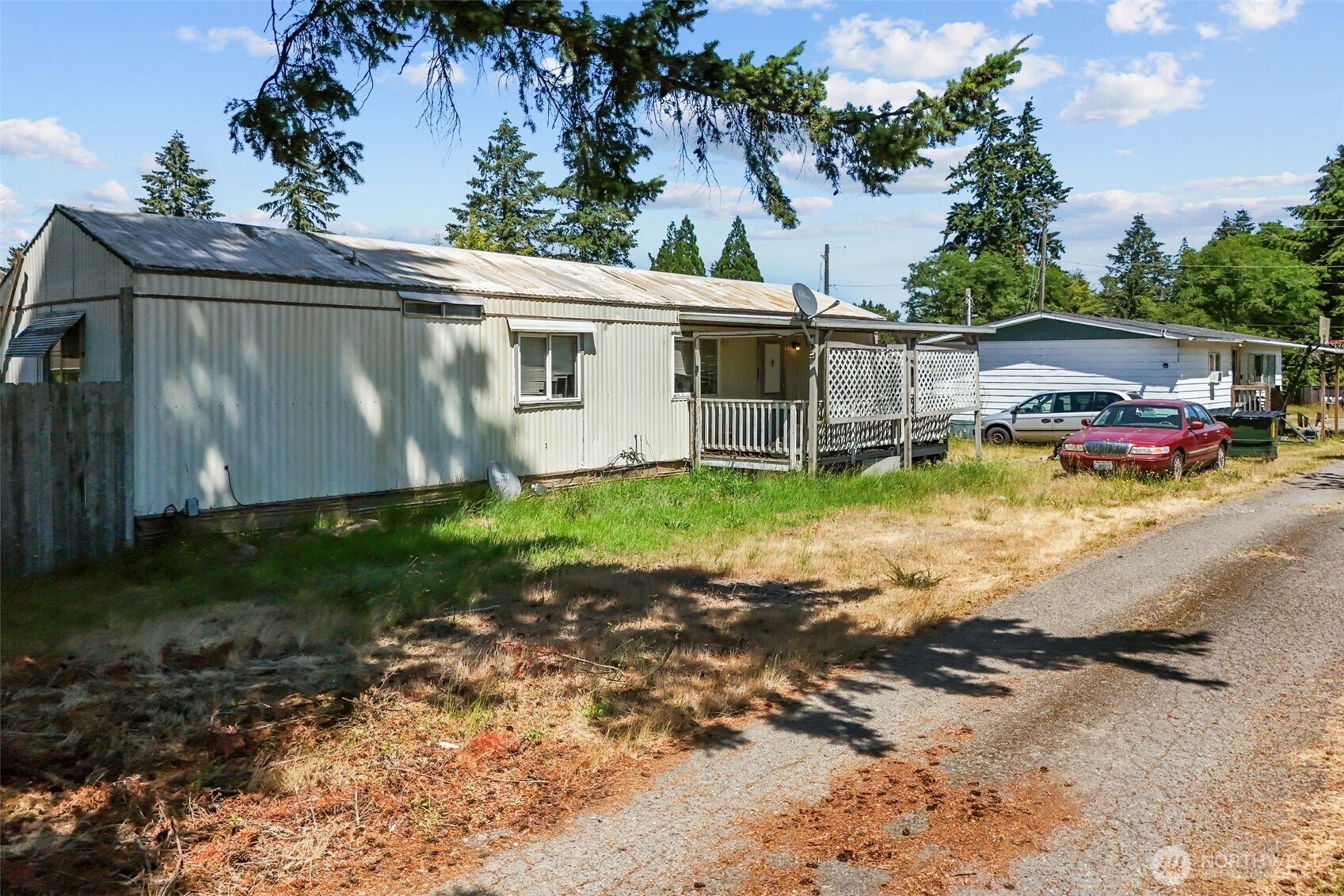 20106 2nd Avenue Property Photo 8