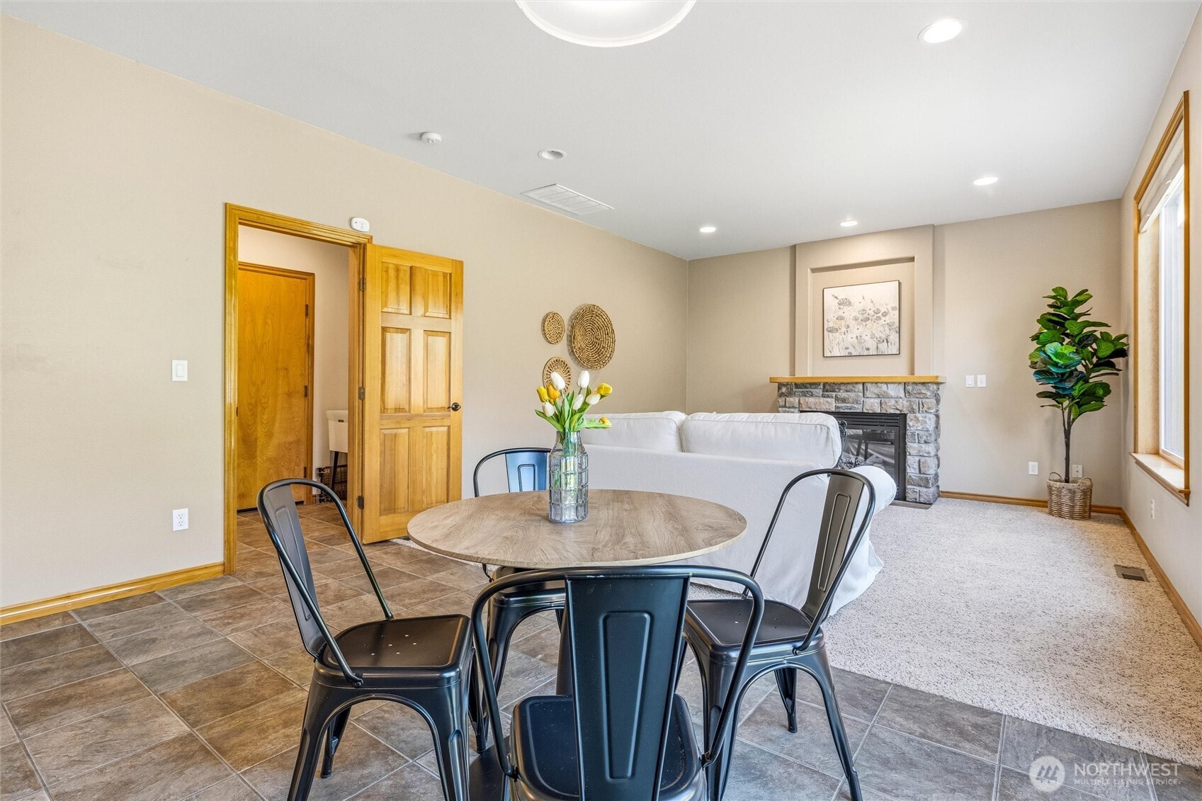 5928 Foxtail Court Property Photo 11
